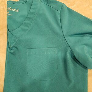 Easy Stretch V Neck Scrub Top & Easy Stretch Ayo Cargo Scrub Pants